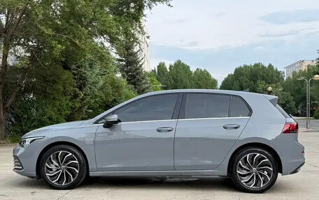 Volkswagen Golf VIII, 2023 год, 1 542 000 рублей, 4 фотография