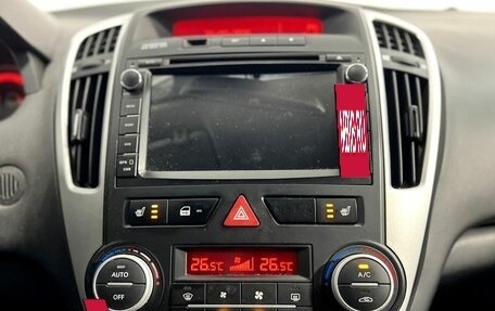 KIA cee'd I рестайлинг, 2011 год, 890 000 рублей, 11 фотография