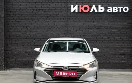 Hyundai Elantra VI рестайлинг, 2019 год, 1 300 000 рублей, 2 фотография