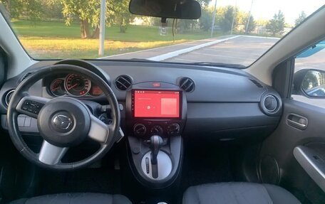 Mazda 2 III, 2013 год, 850 000 рублей, 4 фотография