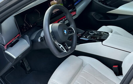 BMW 5 серия, 2026 год, 8 400 000 рублей, 9 фотография