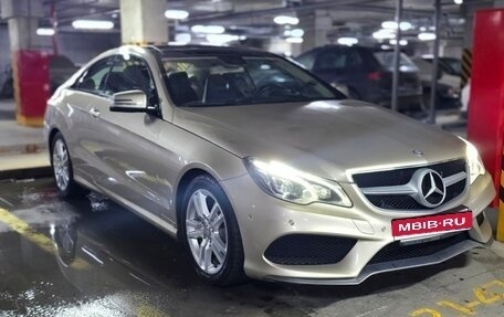Mercedes-Benz E-Класс, 2014 год, 2 400 000 рублей, 1 фотография