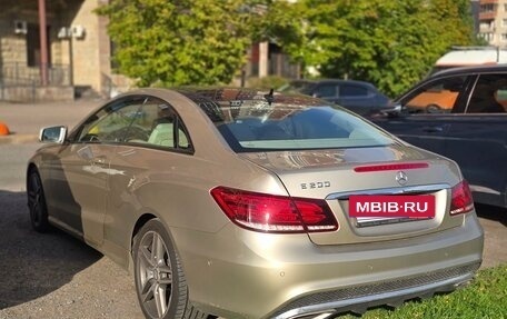 Mercedes-Benz E-Класс, 2014 год, 2 400 000 рублей, 3 фотография
