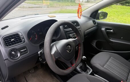 Volkswagen Polo VI (EU Market), 2015 год, 800 000 рублей, 7 фотография