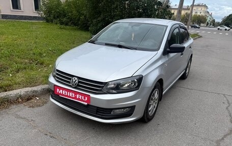 Volkswagen Polo VI (EU Market), 2015 год, 800 000 рублей, 2 фотография