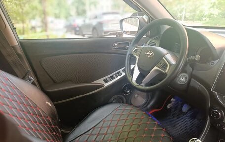 Hyundai Solaris II рестайлинг, 2013 год, 510 000 рублей, 4 фотография