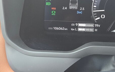 Toyota Tundra, 2022 год, 8 300 000 рублей, 4 фотография