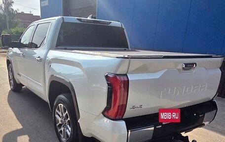 Toyota Tundra, 2022 год, 8 300 000 рублей, 2 фотография