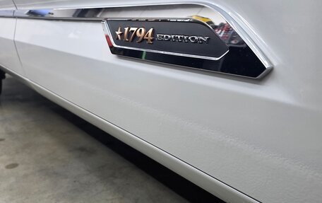 Toyota Tundra, 2022 год, 8 300 000 рублей, 13 фотография
