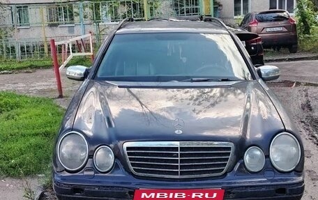 Mercedes-Benz E-Класс, 2001 год, 160 000 рублей, 4 фотография