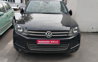 Volkswagen Touareg III, 2012 год, 2 000 000 рублей, 1 фотография