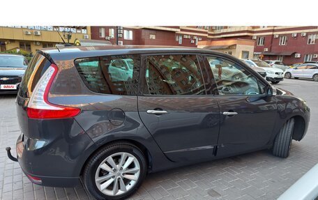 Renault Scenic III, 2010 год, 850 000 рублей, 3 фотография