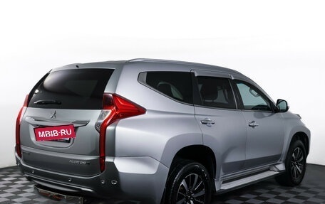 Mitsubishi Pajero Sport III рестайлинг, 2017 год, 3 090 000 рублей, 5 фотография