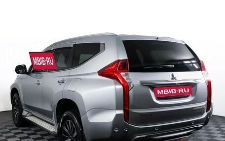 Mitsubishi Pajero Sport III рестайлинг, 2017 год, 3 090 000 рублей, 7 фотография
