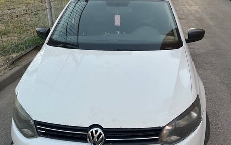 Volkswagen Polo VI (EU Market), 2010 год, 350 000 рублей, 3 фотография