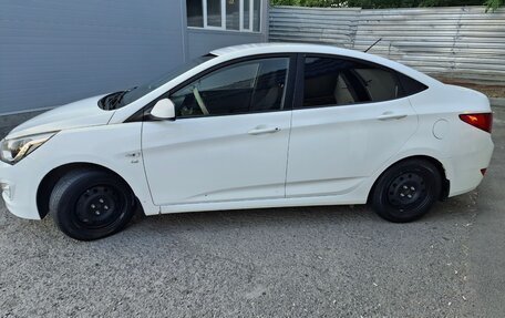 Hyundai Solaris II рестайлинг, 2016 год, 870 000 рублей, 9 фотография