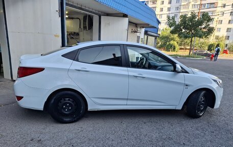 Hyundai Solaris II рестайлинг, 2016 год, 870 000 рублей, 8 фотография