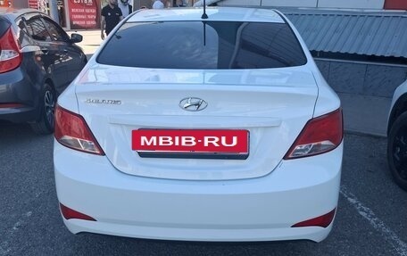 Hyundai Solaris II рестайлинг, 2016 год, 870 000 рублей, 2 фотография