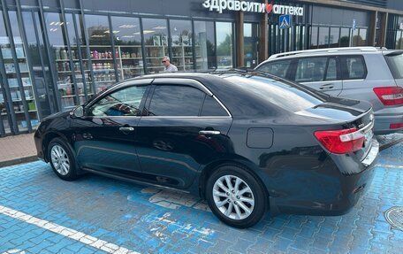 Toyota Camry, 2011 год, 1 630 000 рублей, 2 фотография