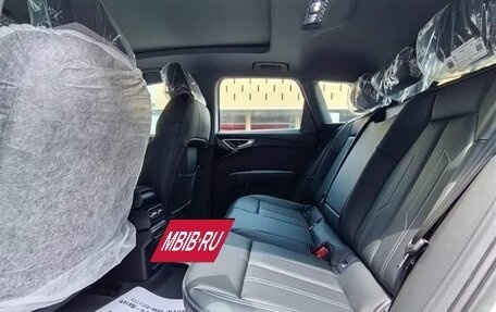 Audi Q4 e-tron, 2026 год, 5 500 000 рублей, 7 фотография