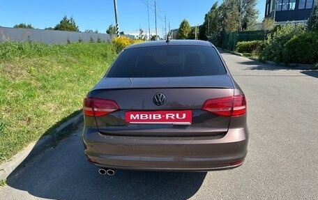 Volkswagen Jetta VI, 2015 год, 1 700 000 рублей, 4 фотография