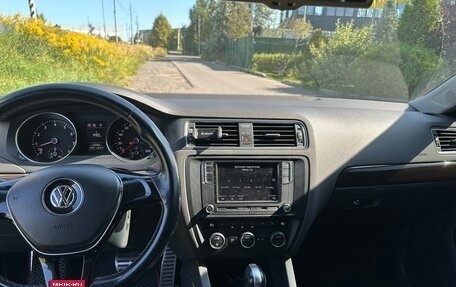 Volkswagen Jetta VI, 2015 год, 1 700 000 рублей, 14 фотография