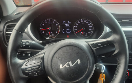 KIA Rio IV, 2021 год, 1 580 000 рублей, 15 фотография
