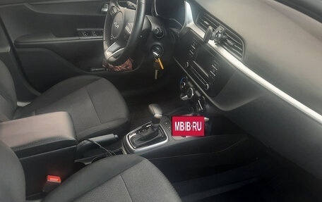 KIA Rio IV, 2021 год, 1 580 000 рублей, 7 фотография