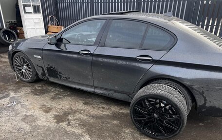 BMW 5 серия, 2014 год, 3 000 000 рублей, 10 фотография