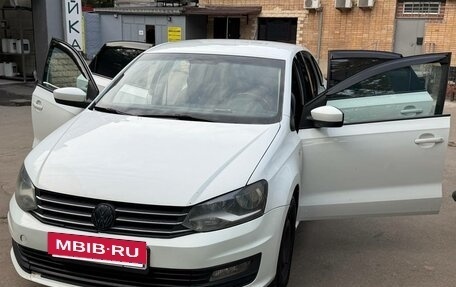 Volkswagen Polo VI (EU Market), 2018 год, 500 000 рублей, 2 фотография