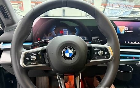 BMW 5 серия, 2026 год, 5 076 868 рублей, 9 фотография