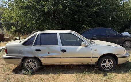 Daewoo Nexia I рестайлинг, 2007 год, 99 000 рублей, 2 фотография