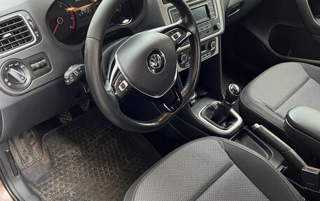 Volkswagen Polo VI (EU Market), 2017 год, 999 000 рублей, 4 фотография