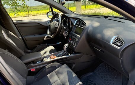 DS 4 I, 2016 год, 1 350 000 рублей, 11 фотография