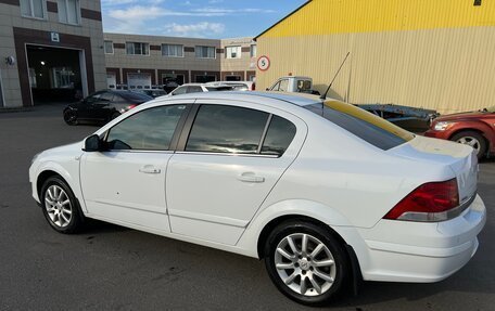 Opel Astra H, 2013 год, 670 000 рублей, 3 фотография