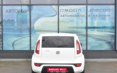 KIA Soul II рестайлинг, 2016 год, 1 320 000 рублей, 6 фотография