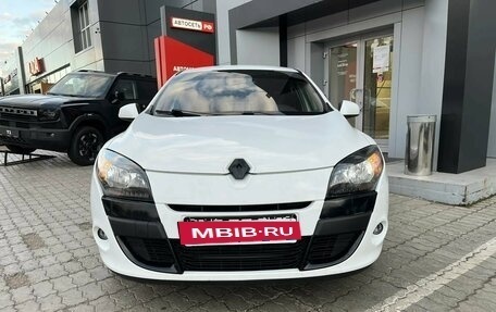 Renault Megane III, 2011 год, 570 620 рублей, 2 фотография