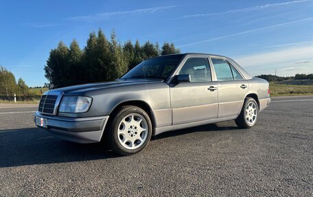 Mercedes-Benz W124, 1989 год, 780 000 рублей, 2 фотография