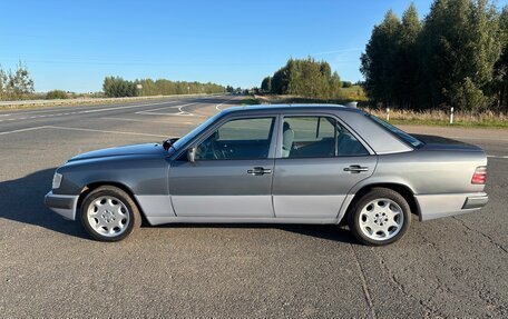 Mercedes-Benz W124, 1989 год, 780 000 рублей, 3 фотография