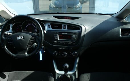 KIA cee'd III, 2012 год, 800 000 рублей, 12 фотография