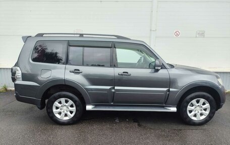Mitsubishi Pajero IV, 2013 год, 1 855 000 рублей, 6 фотография