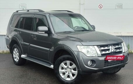 Mitsubishi Pajero IV, 2013 год, 1 855 000 рублей, 3 фотография