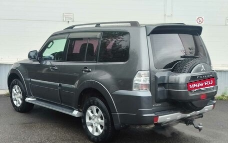Mitsubishi Pajero IV, 2013 год, 1 855 000 рублей, 5 фотография