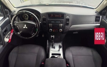 Mitsubishi Pajero IV, 2013 год, 1 855 000 рублей, 15 фотография