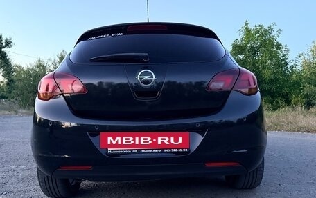 Opel Astra J, 2010 год, 600 000 рублей, 3 фотография