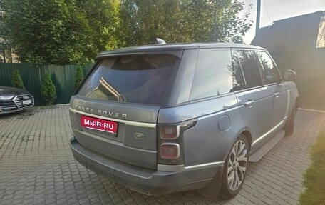 Land Rover Range Rover IV рестайлинг, 2019 год, 4 500 000 рублей, 5 фотография