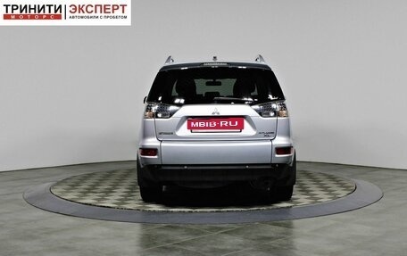 Mitsubishi Outlander III рестайлинг 3, 2010 год, 1 157 000 рублей, 7 фотография