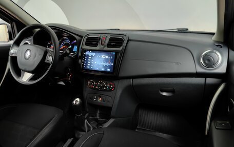 Renault Sandero II рестайлинг, 2016 год, 1 099 000 рублей, 13 фотография