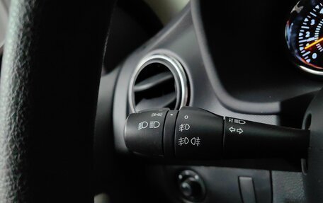 Renault Sandero II рестайлинг, 2016 год, 1 099 000 рублей, 19 фотография