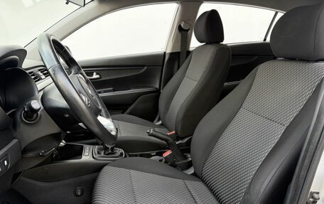 KIA Rio IV, 2019 год, 1 350 000 рублей, 10 фотография